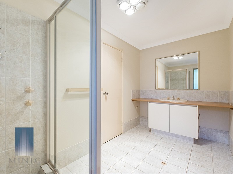 37 Aylesbury Close, Jandakot WA 6164