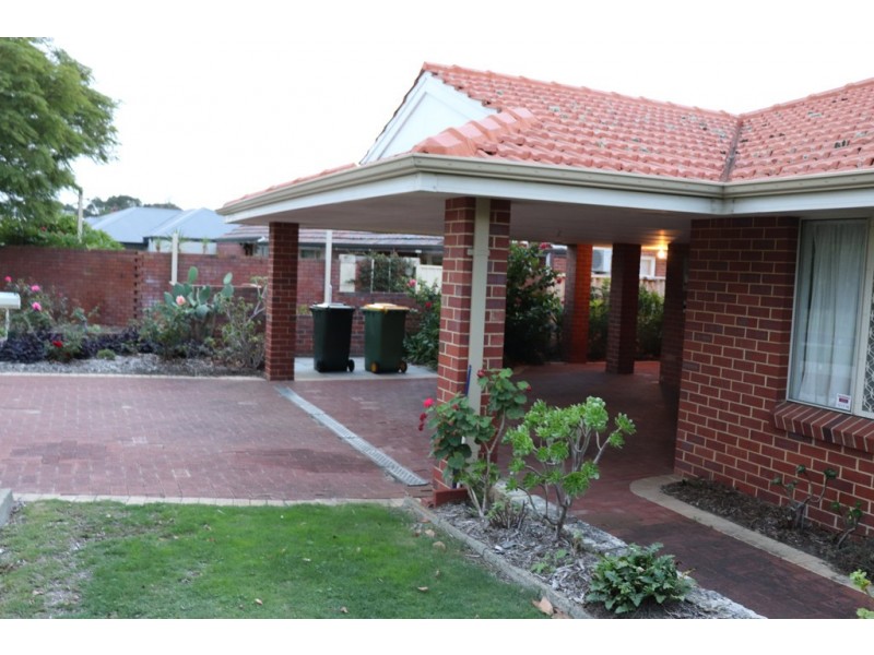 18 Davilak Crescent, Manning WA 6152