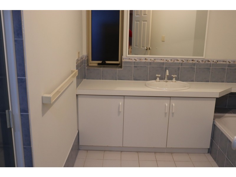 18 Davilak Crescent, Manning WA 6152