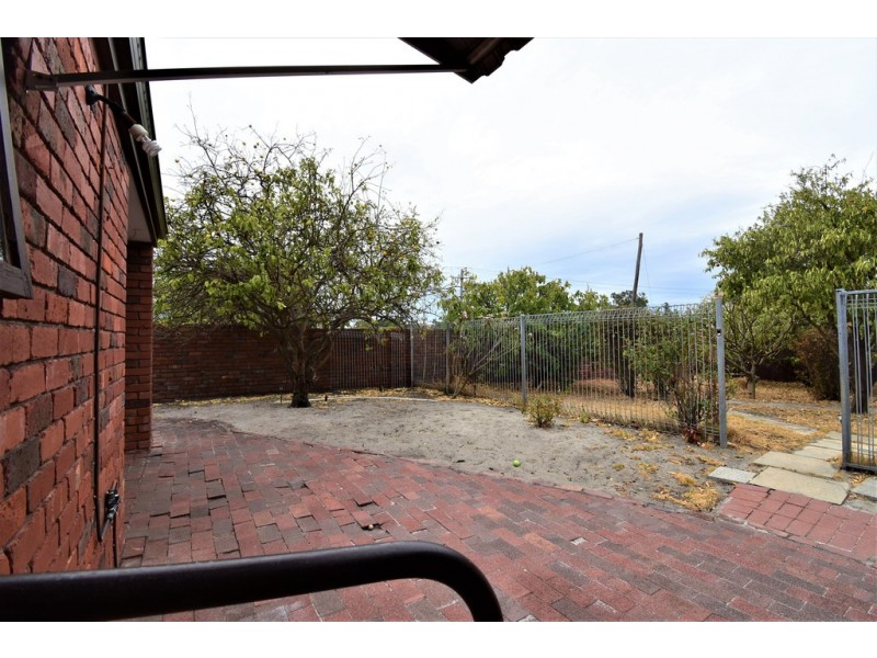 69 Hawford Way, Willetton WA 6155