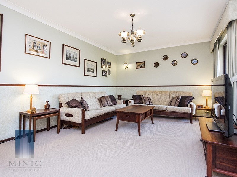 6 Carnac Close, Riverton WA 6148