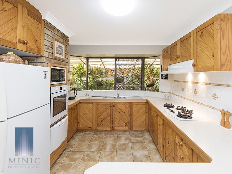 6 Carnac Close, Riverton WA 6148