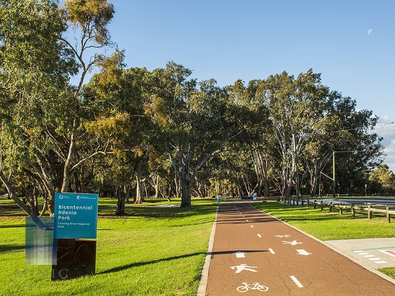 6 Carnac Close, Riverton WA 6148