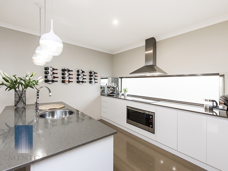 32 Anthus Corner, Waterford WA 6152