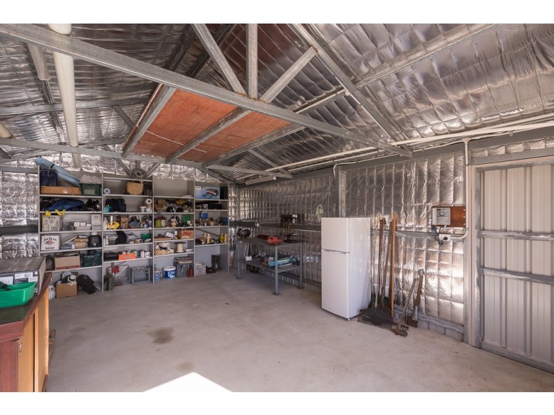 25 Treeby Street, Coolbellup WA 6163