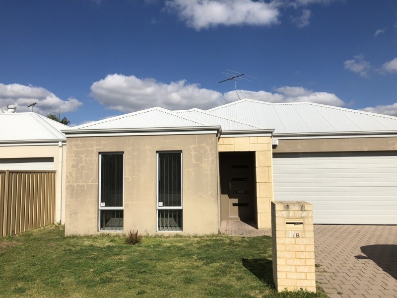 11B Crawford Street, Cannington WA 6107