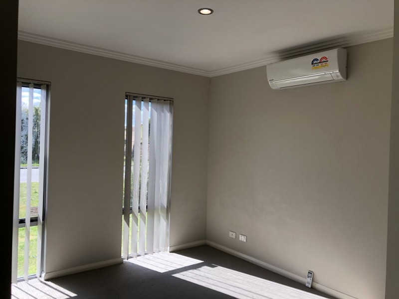 11B Crawford Street, Cannington WA 6107