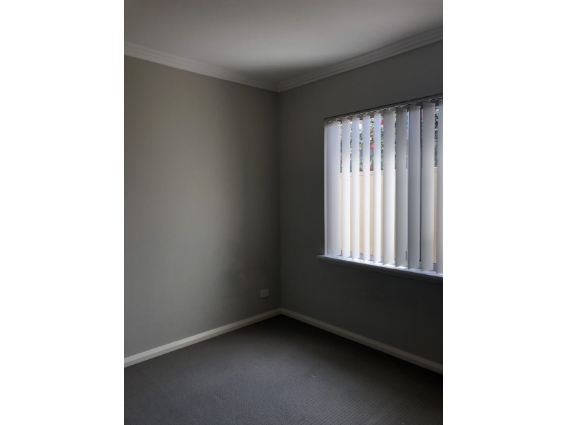 11B Crawford Street, Cannington WA 6107