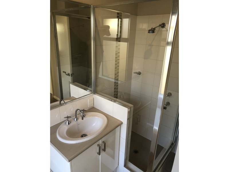 11B Crawford Street, Cannington WA 6107