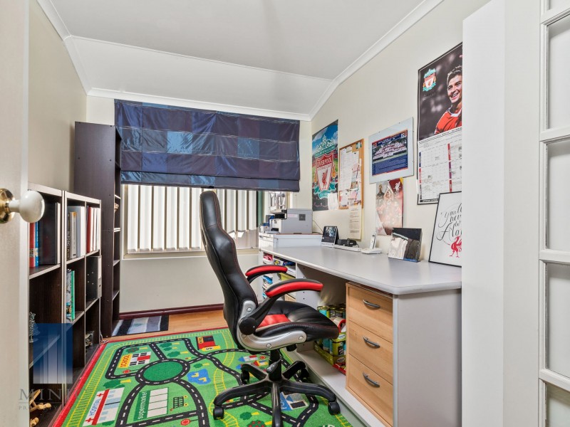 22 Cardiff Loop, Huntingdale WA 6110