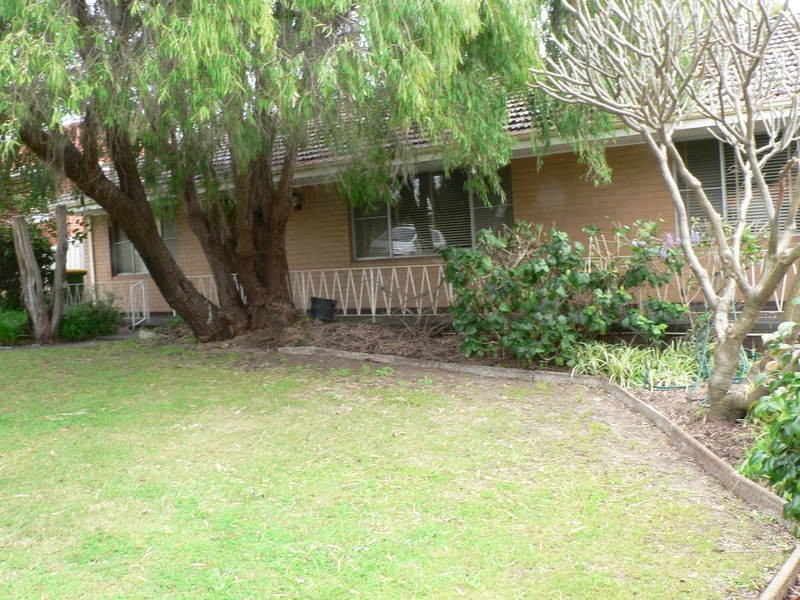 19 Eureka Road, Wilson WA 6107