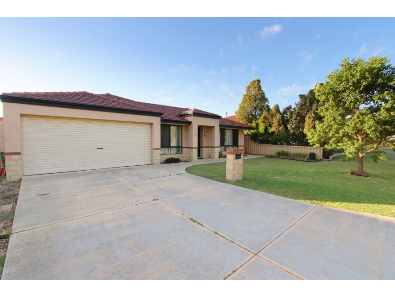 10 Bridal Crescent, Kenwick WA 6107