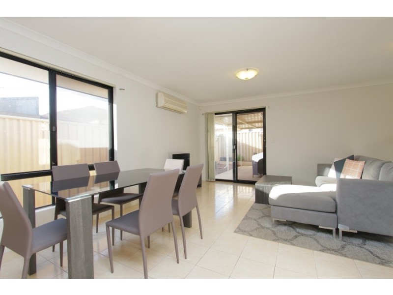 10 Bridal Crescent, Kenwick WA 6107