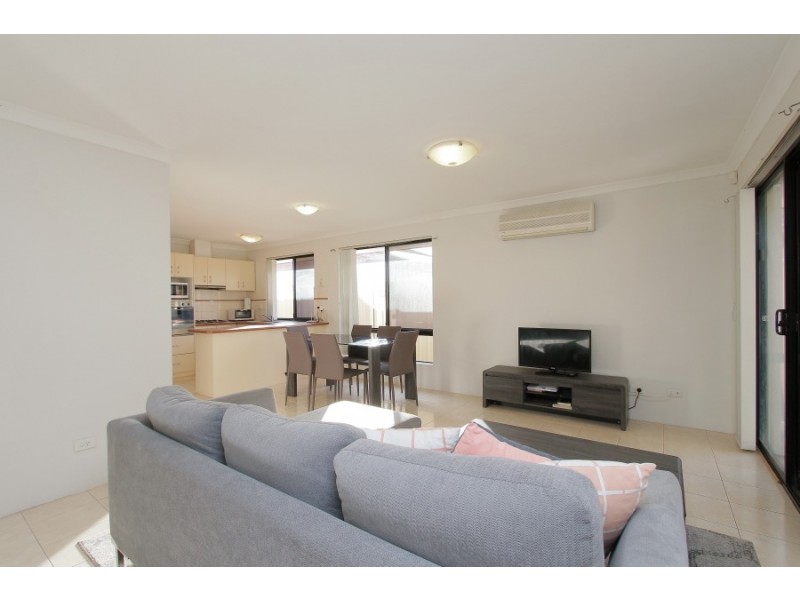 10 Bridal Crescent, Kenwick WA 6107