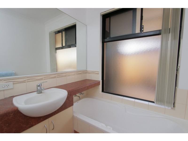 10 Bridal Crescent, Kenwick WA 6107