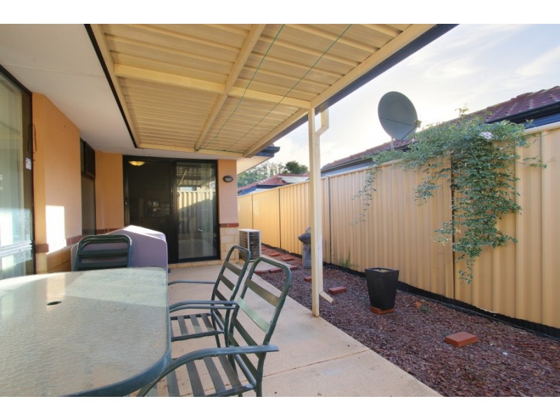 10 Bridal Crescent, Kenwick WA 6107