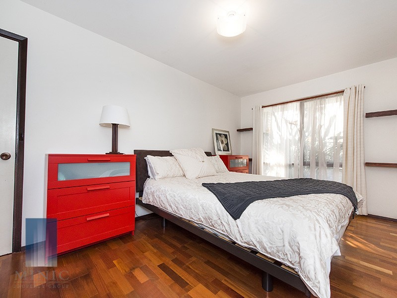 25 Hartung Way, Bull Creek WA 6149