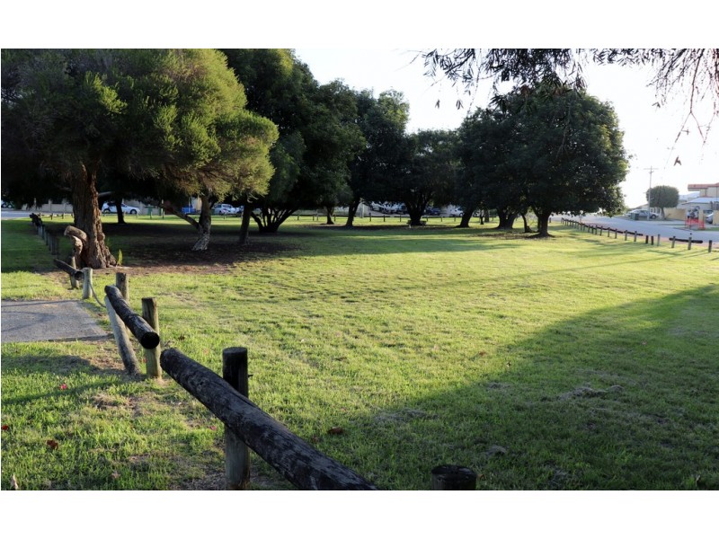 106 Walpole Street, Bentley WA 6102