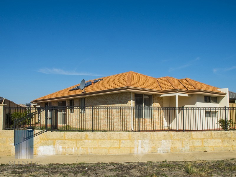 32 Darton Loop, Bertram WA 6167