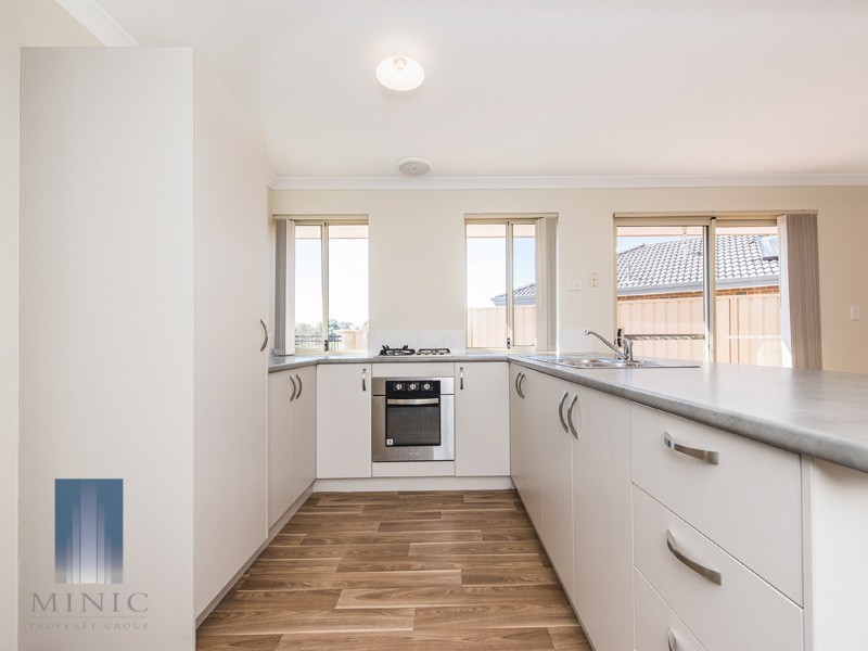 32 Darton Loop, Bertram WA 6167