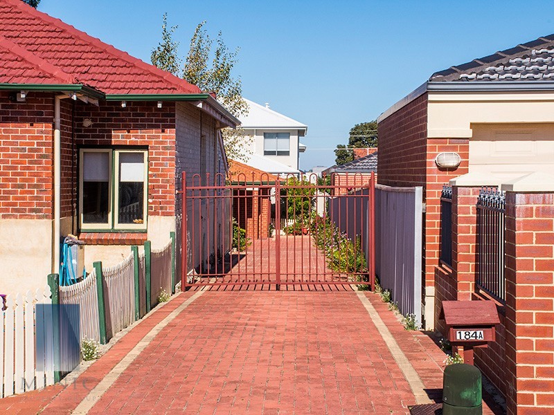 184A Royal Street, Yokine WA 6060