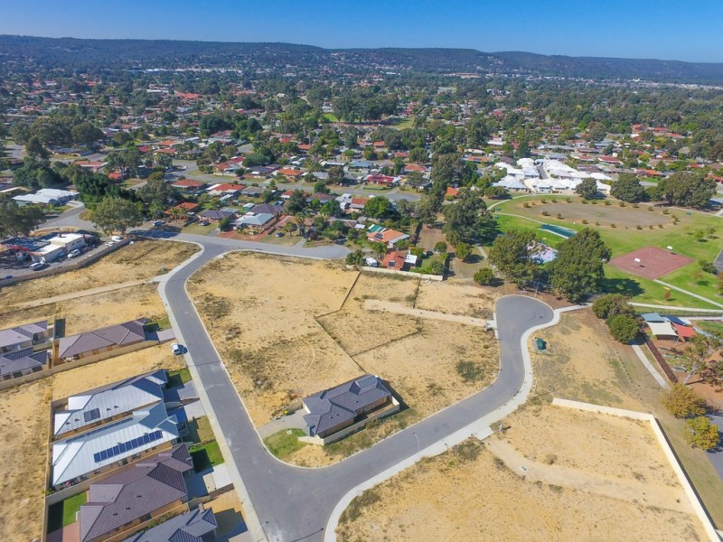 17 Balanda Place, Armadale WA 6112