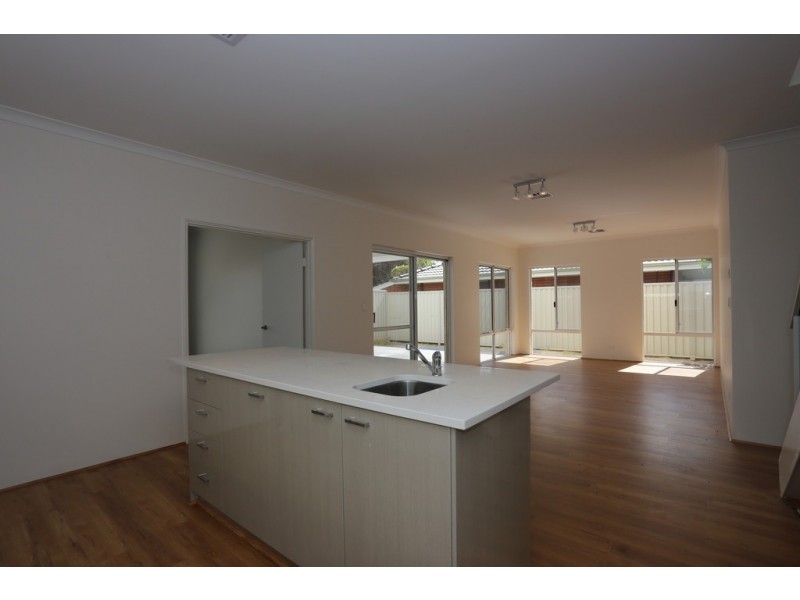 17A Veronica Street, Riverton WA 6148