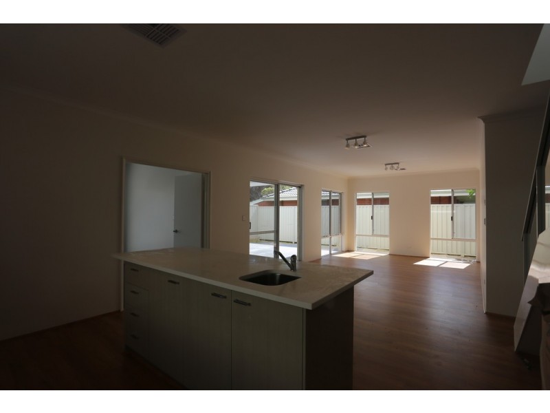 17A Veronica Street, Riverton WA 6148