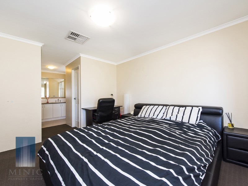 33B Langham Gardens, Wilson WA 6107