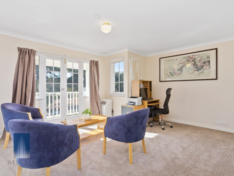 39 Jackson road, Karawara WA 6152