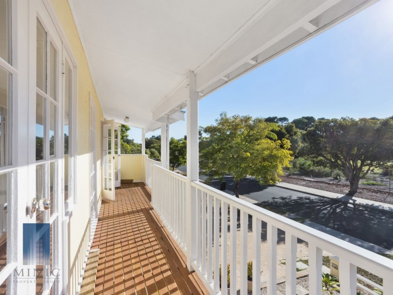 39 Jackson road, Karawara WA 6152