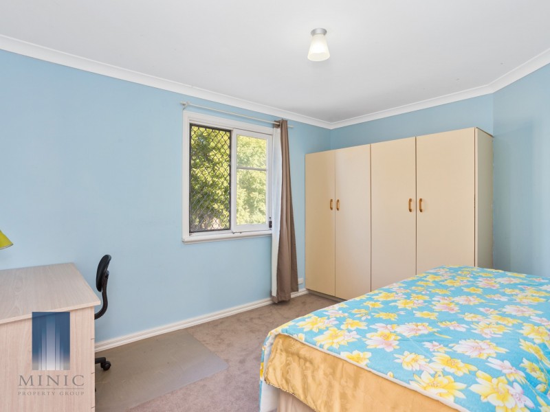 39 Jackson road, Karawara WA 6152