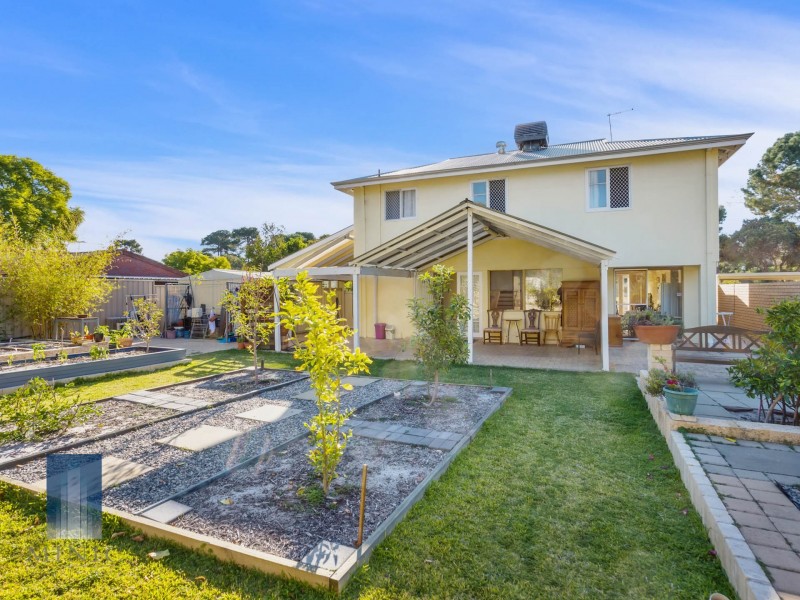 39 Jackson road, Karawara WA 6152