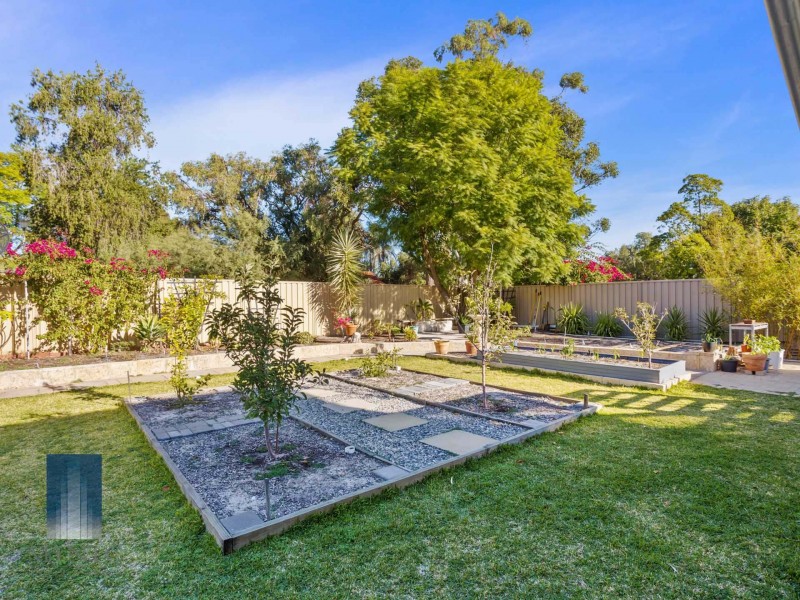 39 Jackson road, Karawara WA 6152