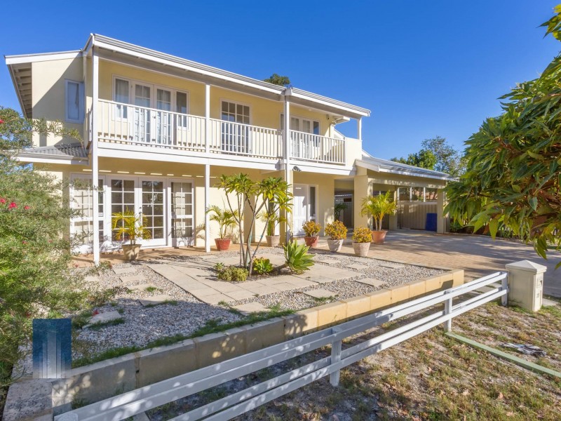 39 Jackson road, Karawara WA 6152