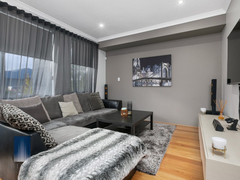 7 Bromsgrove Street, Wellard WA 6170