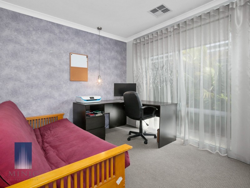 7 Bromsgrove Street, Wellard WA 6170