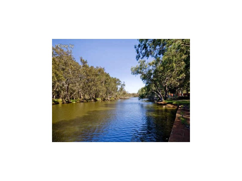 53 Braibrise Road, Wilson WA 6107