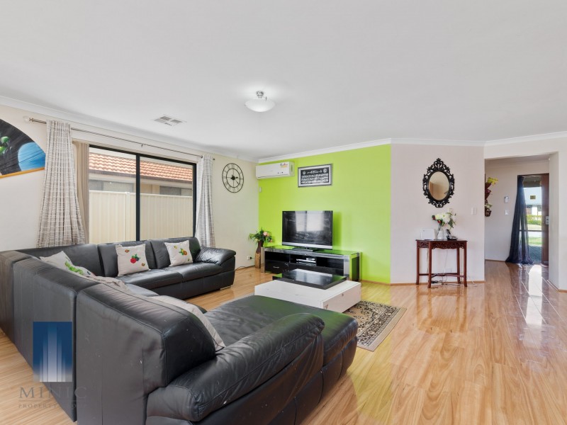 26 Fulmar Way, Seville Grove WA 6112