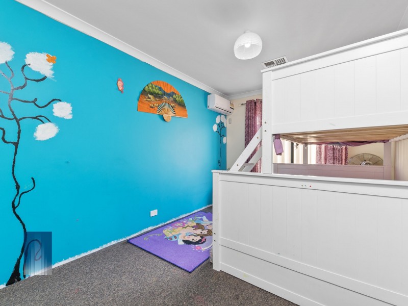 26 Fulmar Way, Seville Grove WA 6112