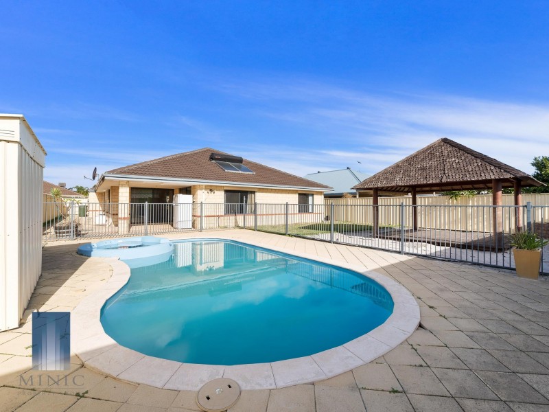 26 Fulmar Way, Seville Grove WA 6112