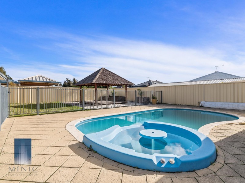 26 Fulmar Way, Seville Grove WA 6112