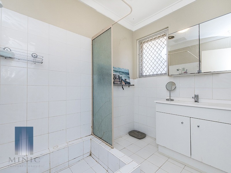 2 Bywood Way, Lynwood WA 6147