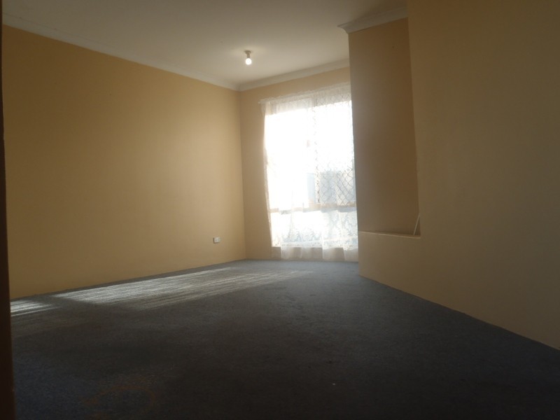 16 Cygnet Close, Ballajura WA 6066