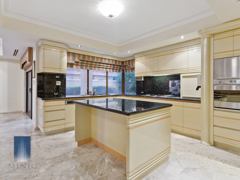 38 Riley Road, Kardinya WA 6163