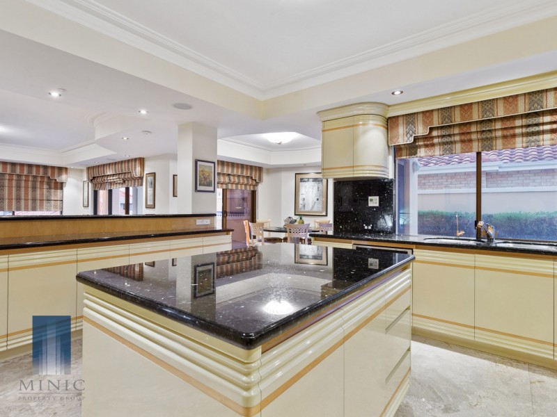 38 Riley Road, Kardinya WA 6163