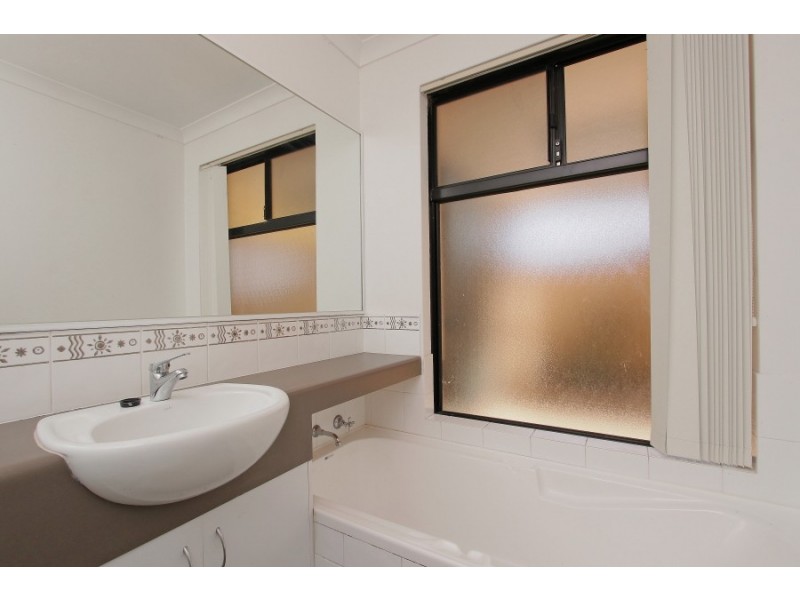 8 Bridal Crescent, Kenwick WA 6107