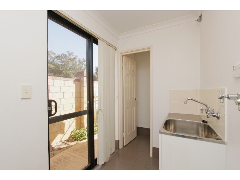 8 Bridal Crescent, Kenwick WA 6107