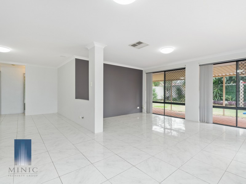 12 Pulford Close, Huntingdale WA 6110