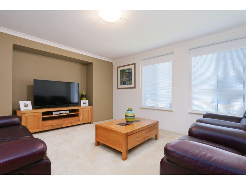 7 Casey Close, Canning Vale WA 6155